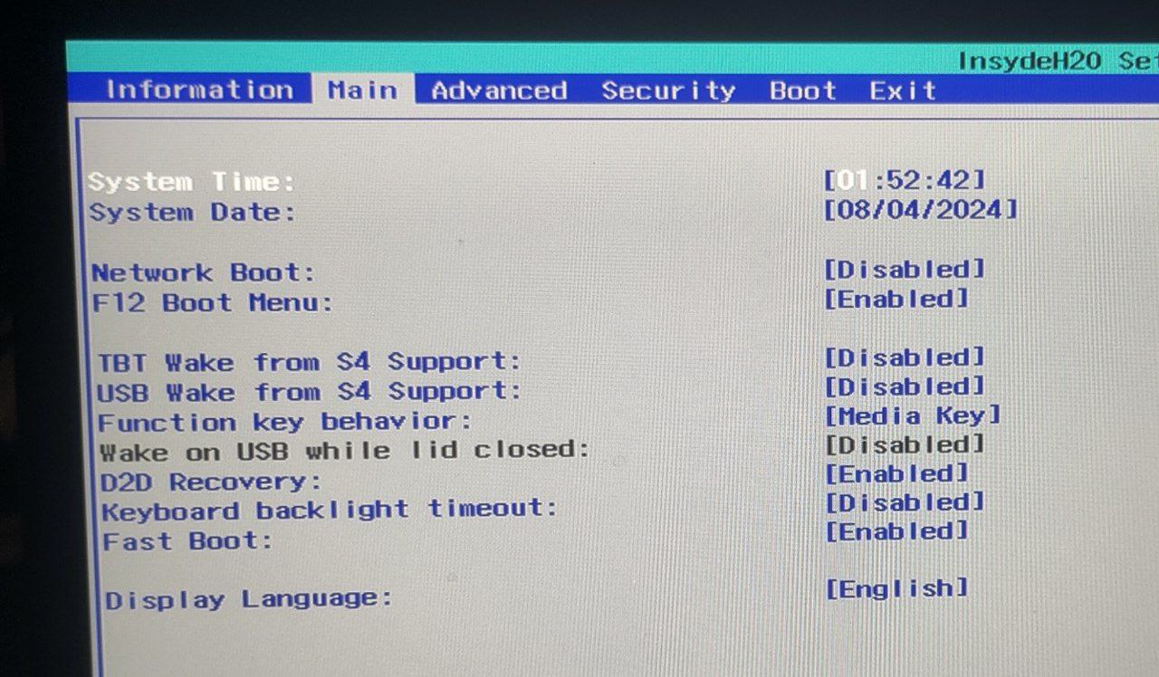 A picture of my laptop’s UEFI (BIOS), featuring several settings related to sleep states, fast boot, boot options, and date/time.